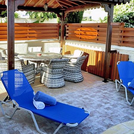 Chronas By Prestige Bookings Coral Bay Exterior foto